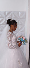 #194 Vestido princesa renda floral manga longa