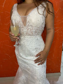 #243 Vestido semi sereia renda