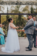 #053 Vestido Império com fenda e decote em V