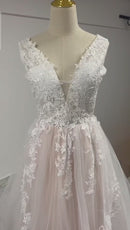 #007 Vestido império decote V rendado