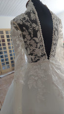 #184 Vestido evasê manga longa renda floral