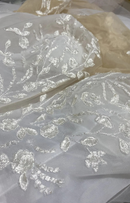 #184 Vestido evasê manga longa renda floral