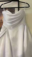 #148 Vestido tomara que caia liso com fenda