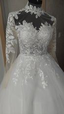 #184 Vestido evasê manga longa renda floral