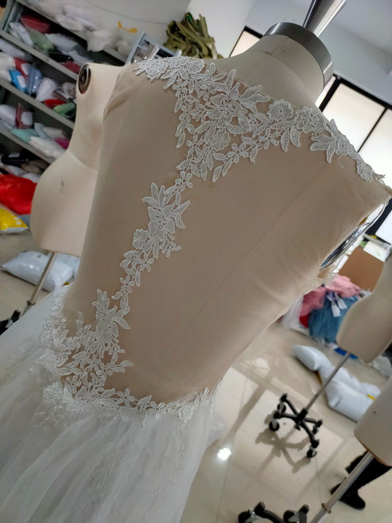 #045 Vestido de Noiva Sereia vintage decote ilusion