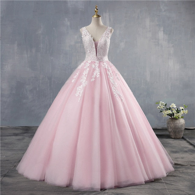 #078 Vestido Princesa com decote
