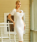 #030 Vestido Curto decote quadrado